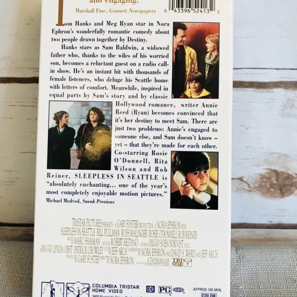 SLEEPLESS IN SEATTLE VHS Home Video Tape Starring Tom Hanks - Picture 2 of 5